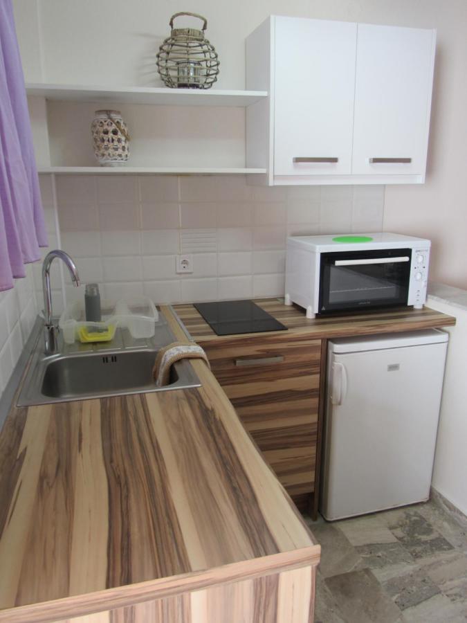 Biscoutsis Apartments & Studios Kavos Exterior photo