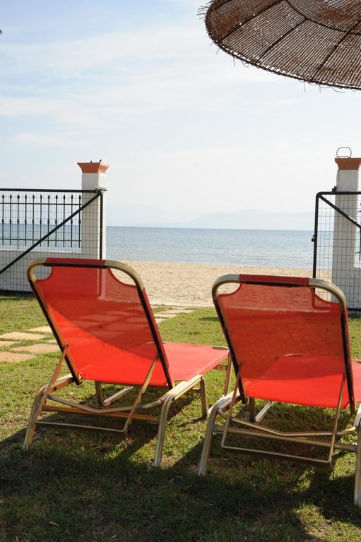 Biscoutsis Apartments & Studios Kavos Exterior photo